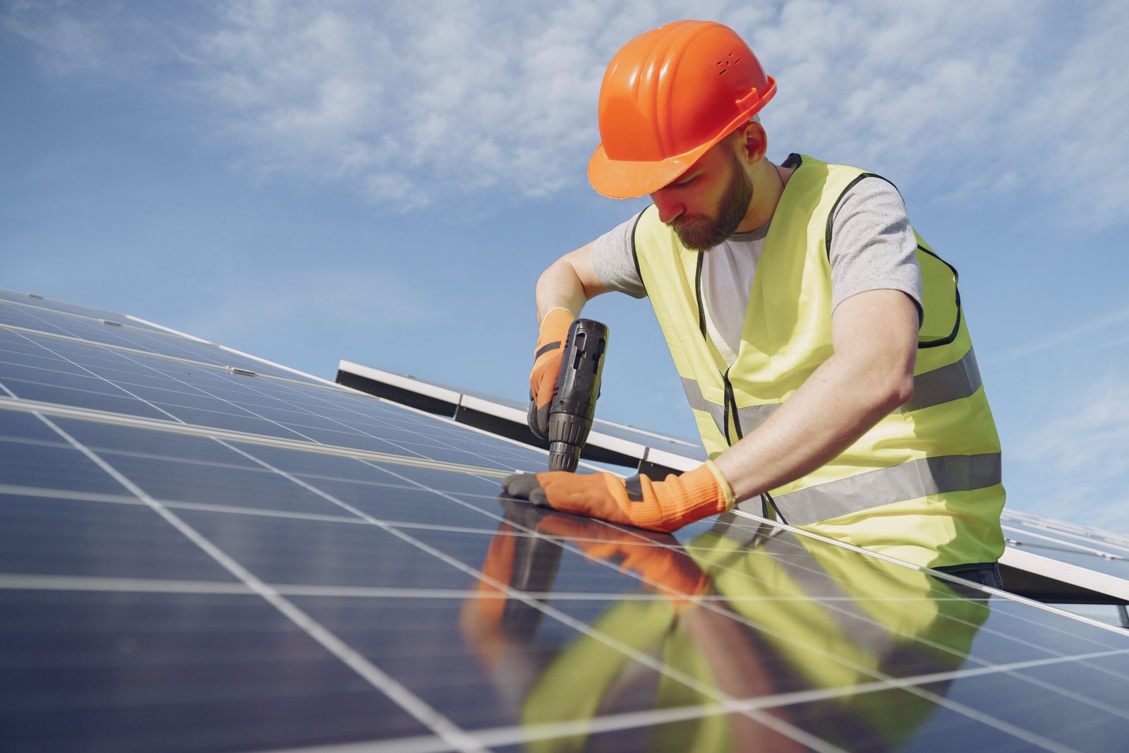 Need Solar Panel Repair & Services in India? Where can you find Reliable Help?