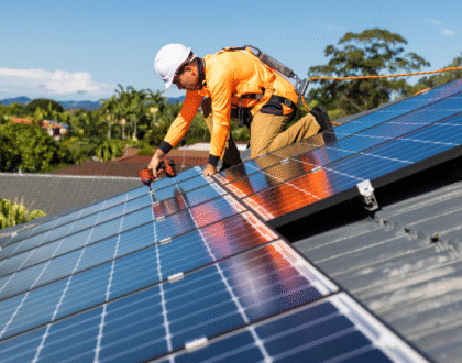 Bifacial vs Monofacial Panels: Which Performs Better for Commercial Rooftops in Mumbai?